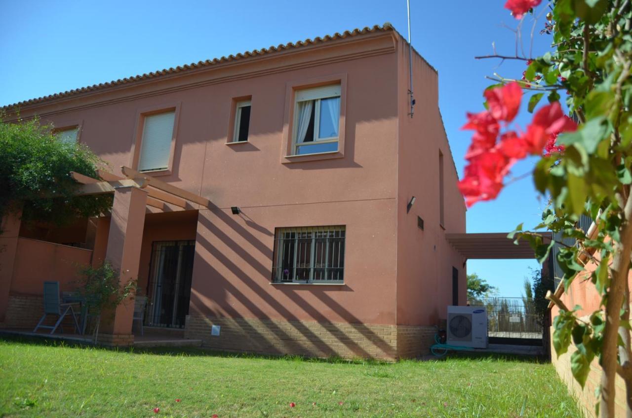Villa Aznalcazar Sanlucar la Mayor Exterior photo
